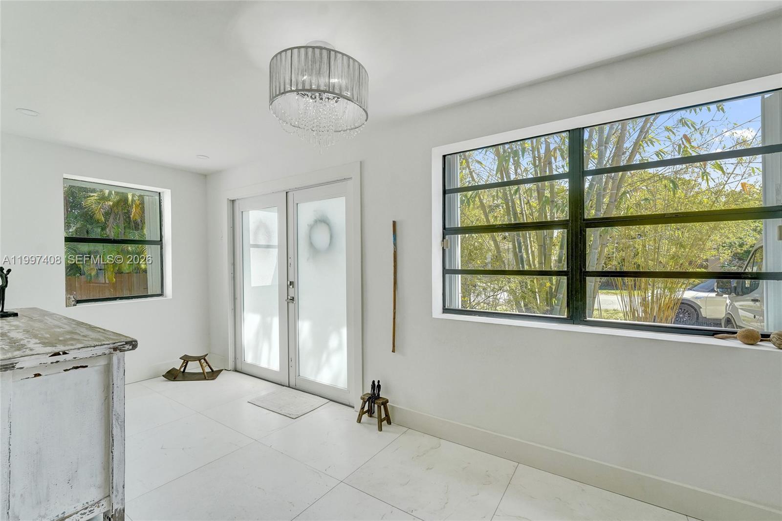 SUNSET TRAILS - Residential