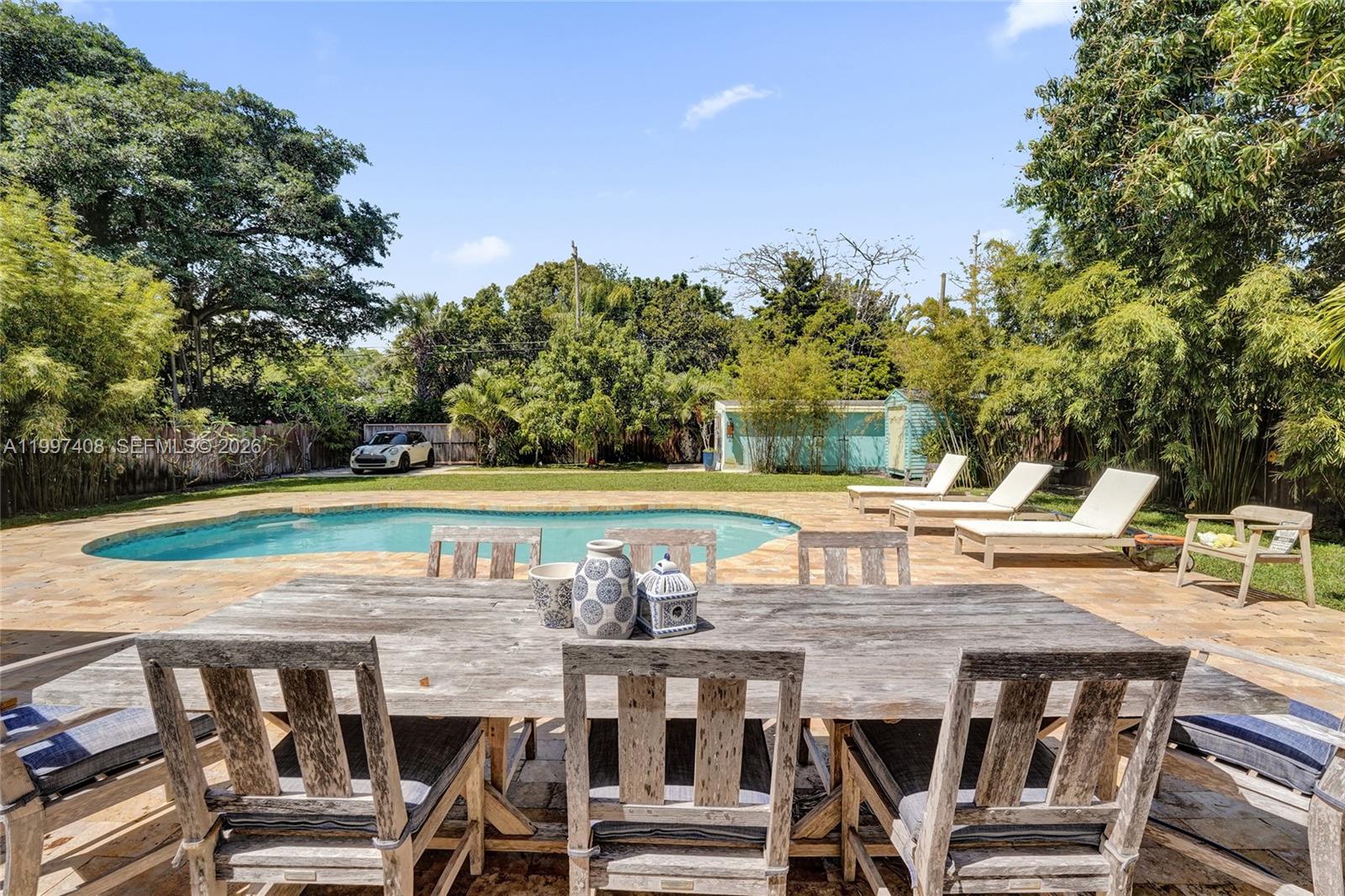 SUNSET TRAILS - Residential