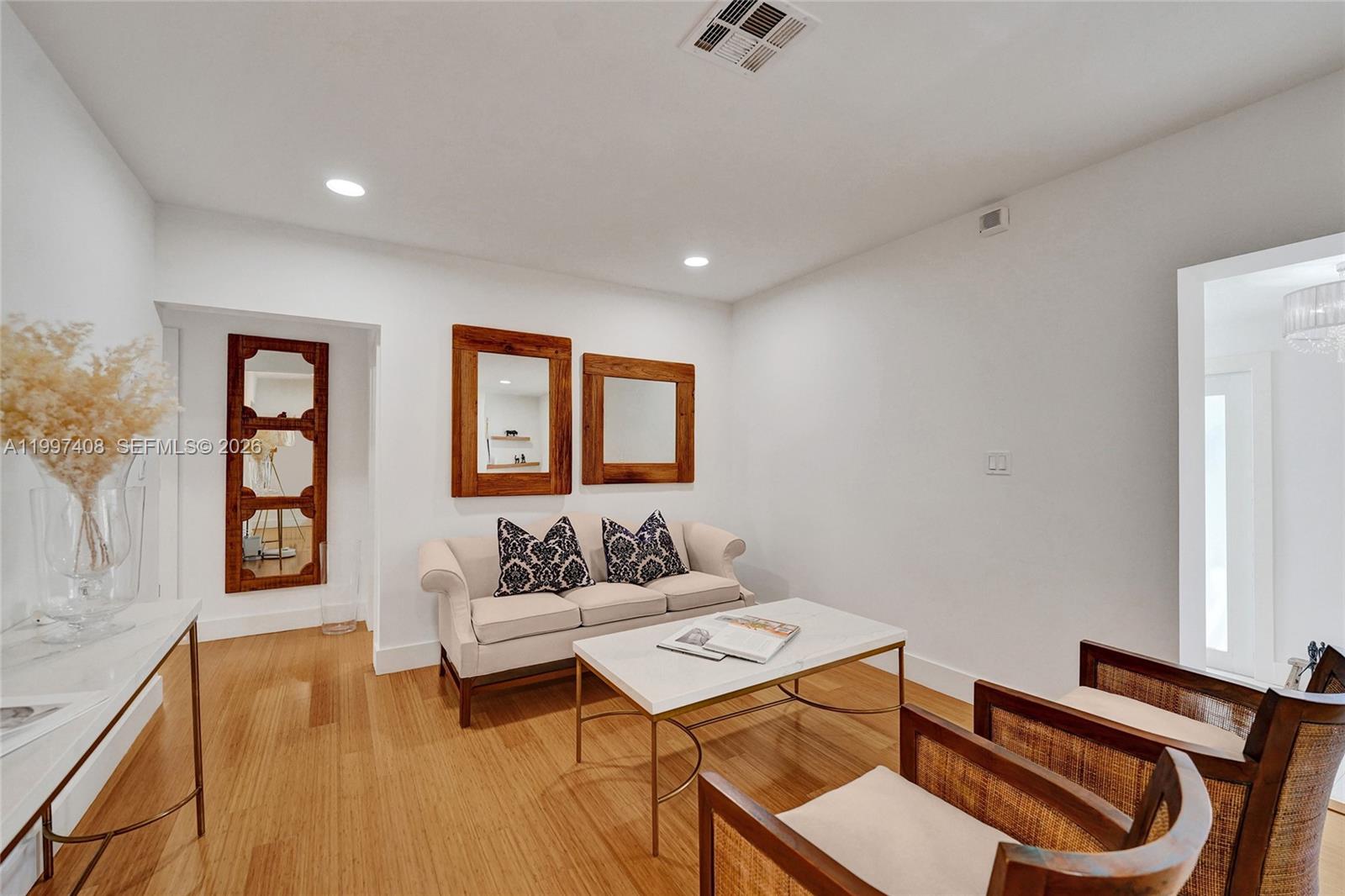 SUNSET TRAILS - Residential