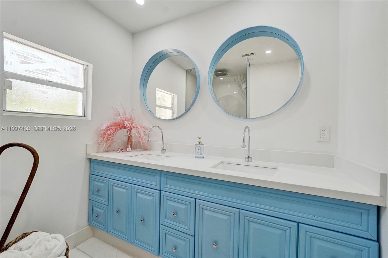 SUNSET TRAILS - Residential