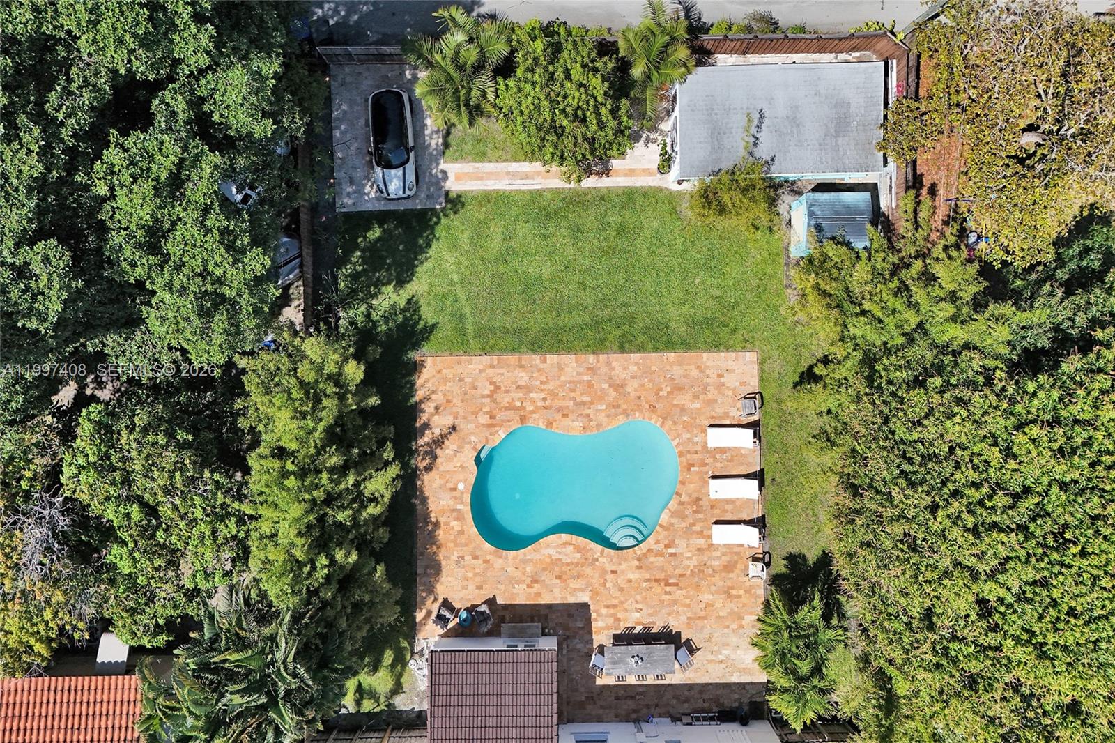 SUNSET TRAILS - Residential