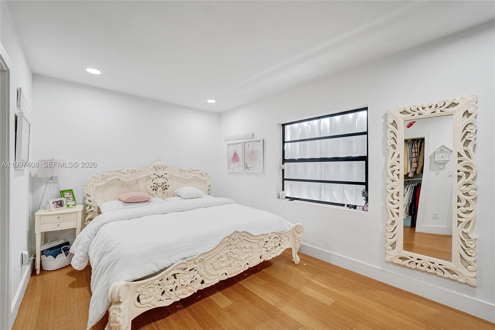 SUNSET TRAILS - Residential