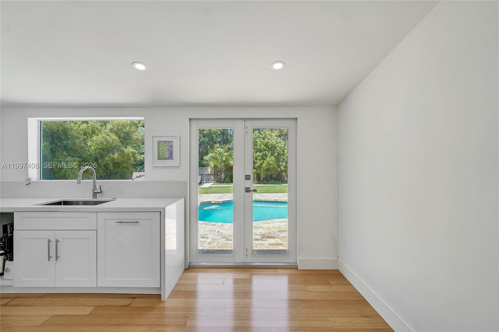 SUNSET TRAILS - Residential