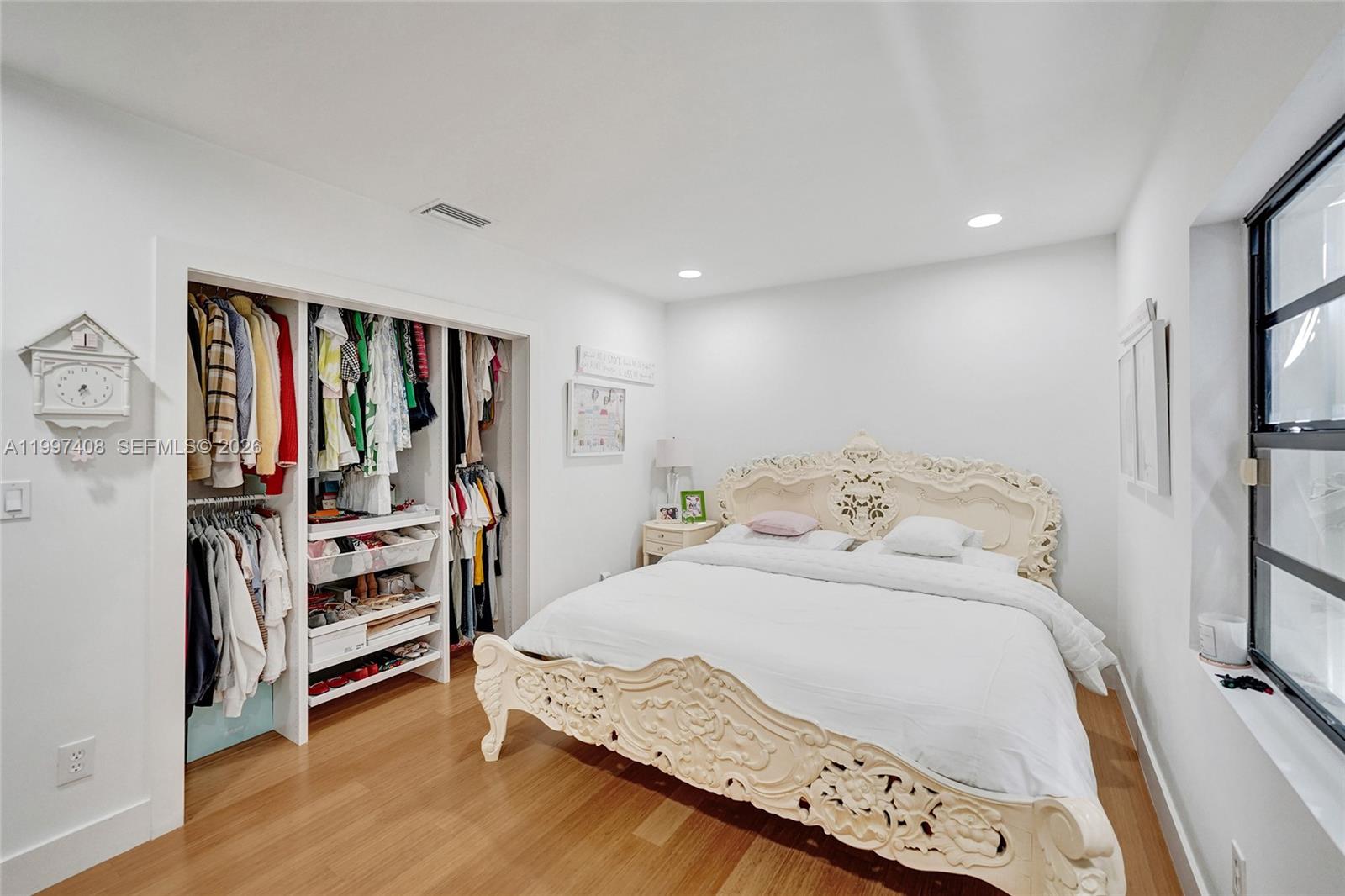 SUNSET TRAILS - Residential