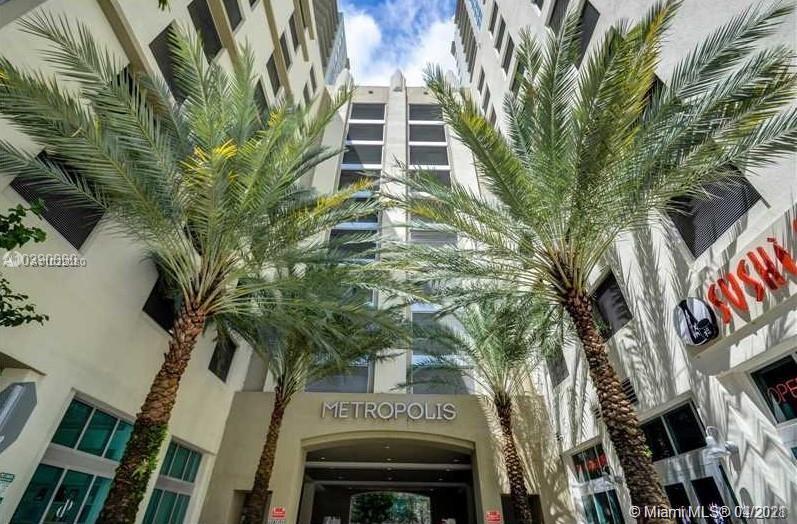 METROPOLIS II AT DADELAND - Residential