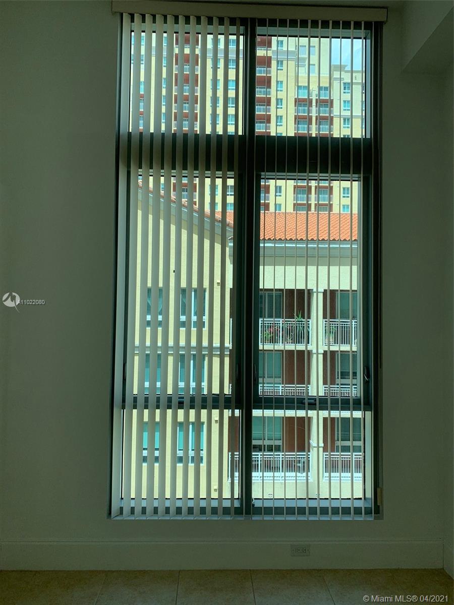 METROPOLIS II AT DADELAND - Residential