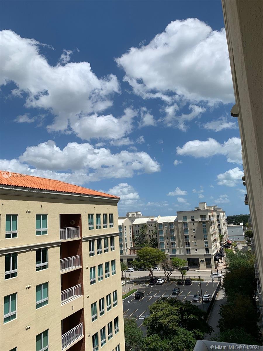 METROPOLIS II AT DADELAND - Residential