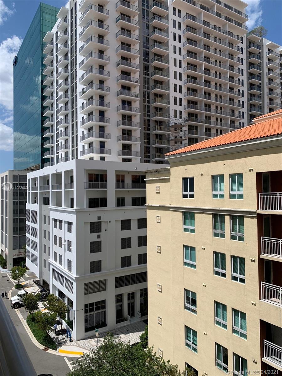 METROPOLIS II AT DADELAND - Residential