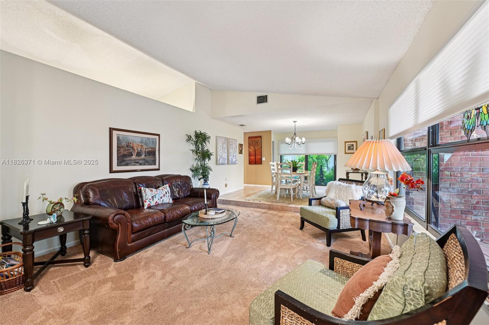 10875 NW 17th Mnr