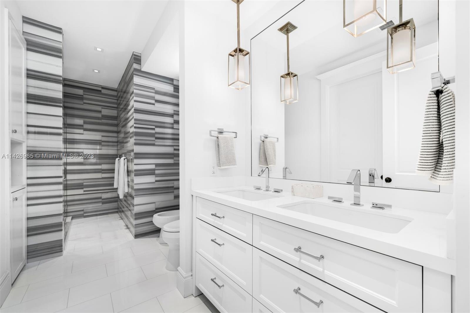 OLD CUTLER BAY SEC FIVE - Residential