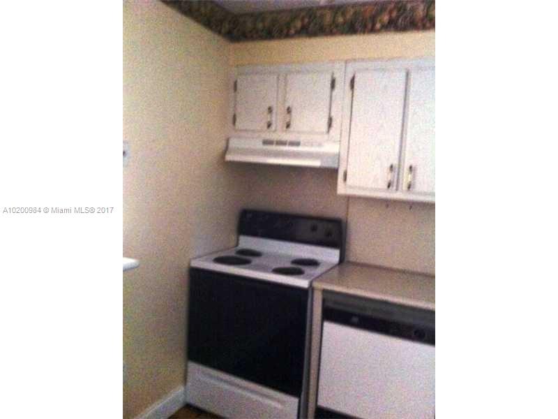 SUMMERTREE VILG AT CALIFO - Residential Lease
