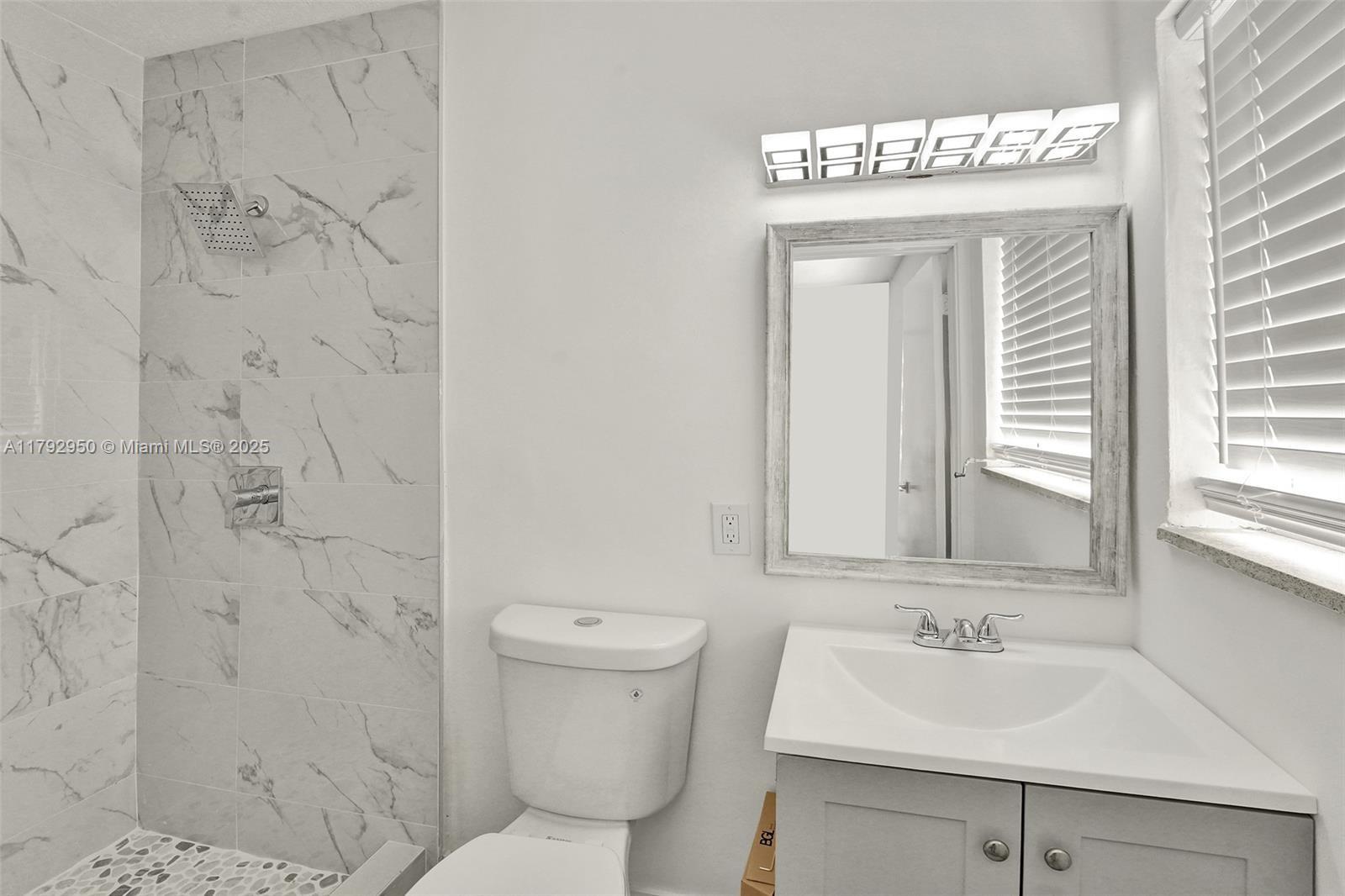 HOLLYWOOD BEACH HEIGHTS S - Residential Income
