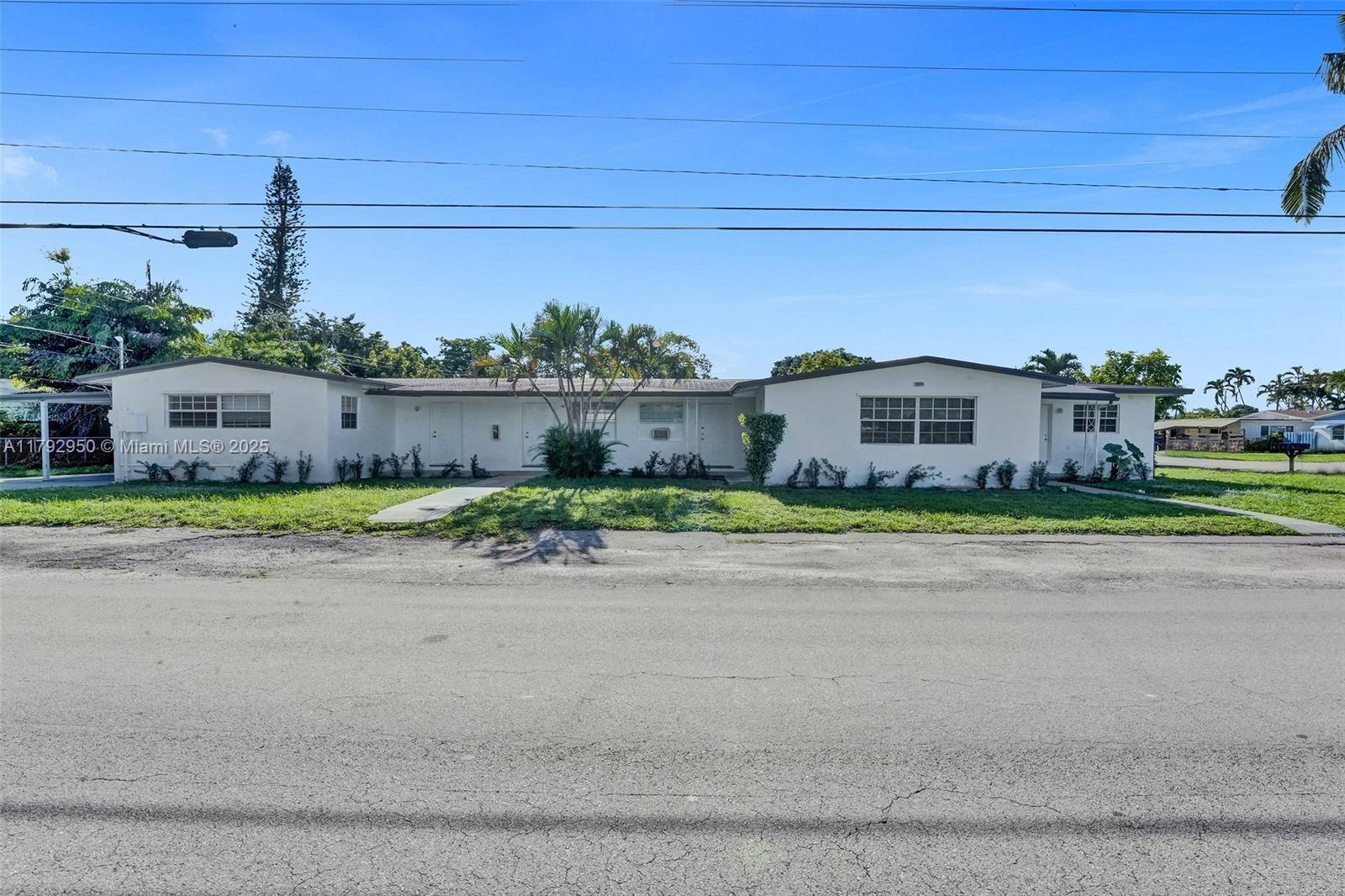 HUGE PRICE REDUCTION!! BEAUTIFUL AND SPACIOUS 5PLEX,5 UNIT MULTIFAMILY IN THE HEART OF HOLLYWOOD.Prime investment potential with this fully renovated 5-plex located in the heart of Hollywood.This property features a mix of units perfect for maximizing rental income:1 Bedroom Unit,1 Large Studio and 3 studios.Each unit has been renovated with brand new bathrooms,kitchens &flooring,WITH new appliances.The property also HAS an onsite laundry room for tenant convenience.Ideal for investors seeking high cash flows and future appreciation,this 5-plex offers a turnkey solution in a sought-after Hollywood location.With a new roof ensuring durability and low maintenance costs,this presents a rare opportunity in today's market.Don't miss this chance to capitalize on Hollywood's growth potential.