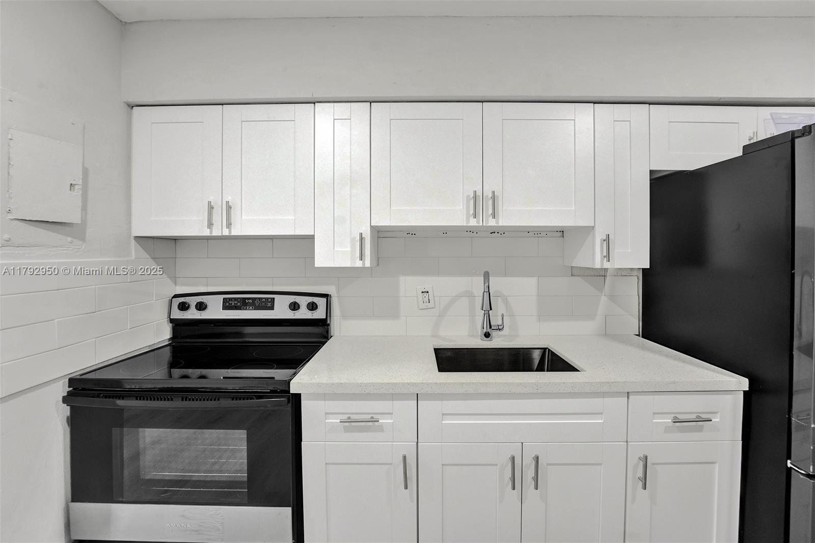 HOLLYWOOD BEACH HEIGHTS S - Residential Income