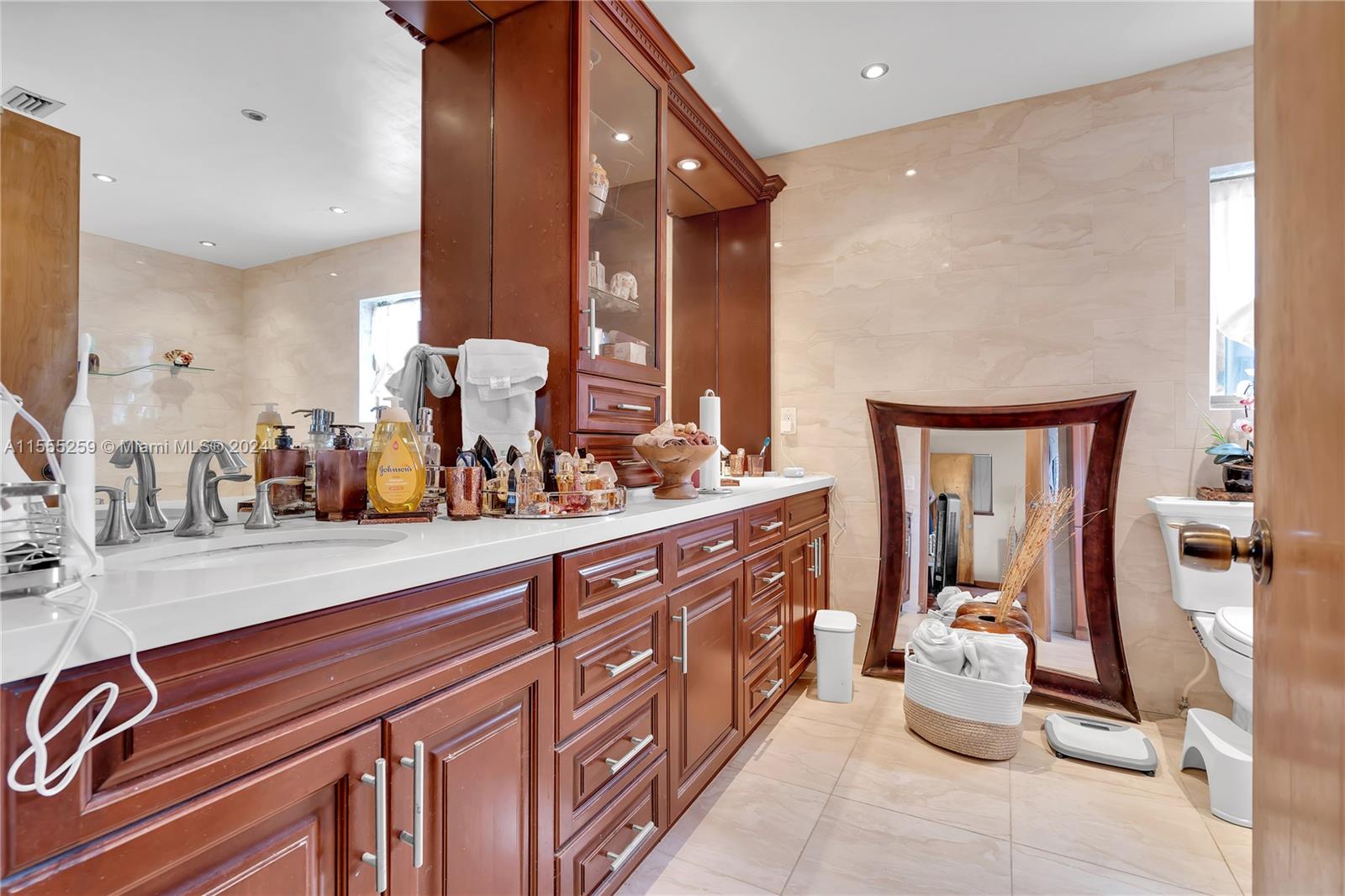 NORTH LINKS COUNTRY CLUB - Residential