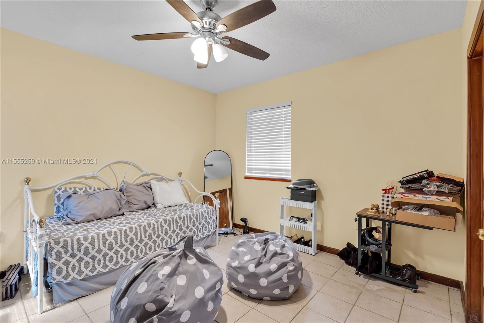 NORTH LINKS COUNTRY CLUB - Residential