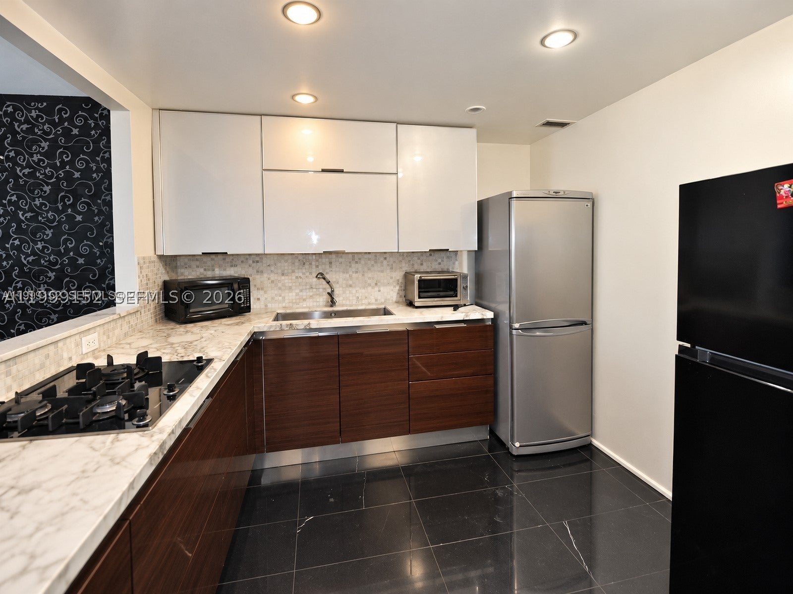 2030 S Ocean Dr 803