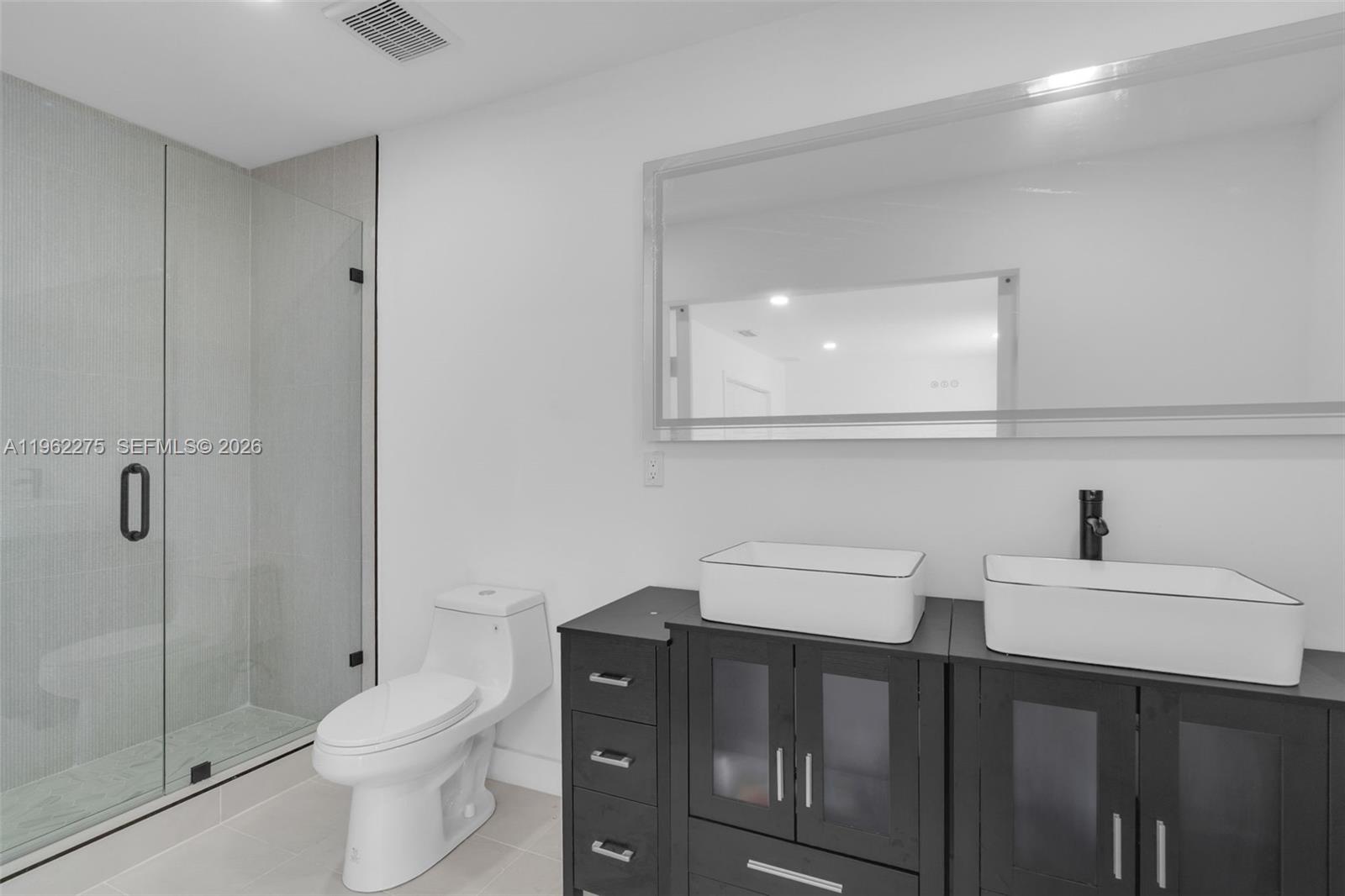 MIAMI LAKES GOLF COURSE V - Residential