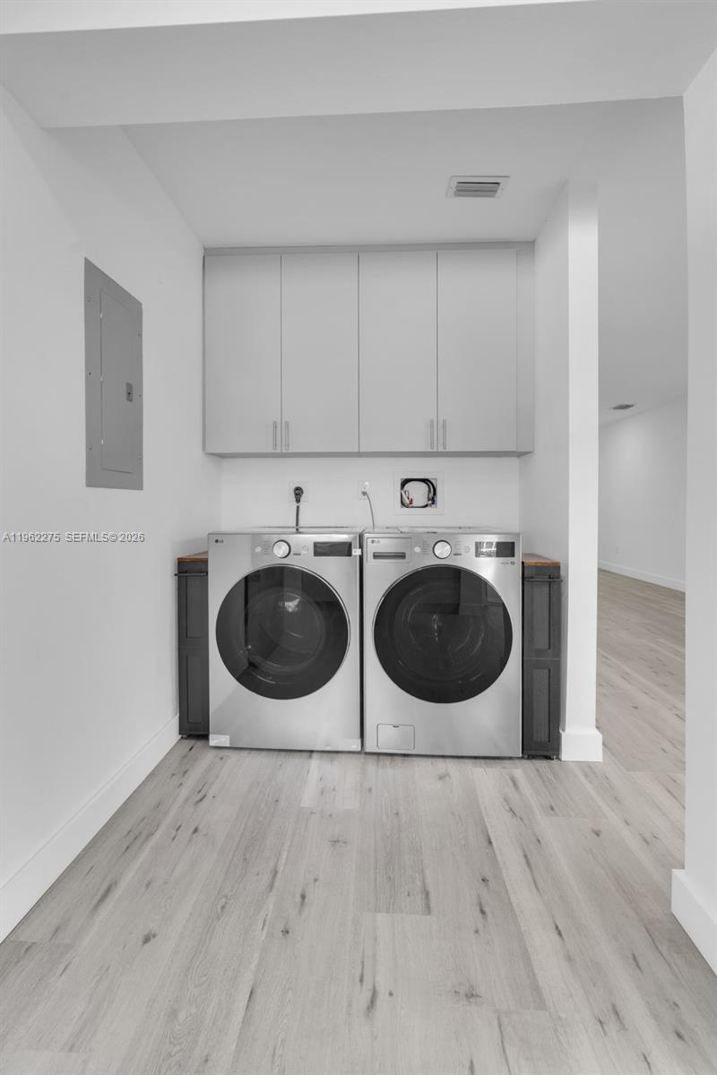 MIAMI LAKES GOLF COURSE V - Residential