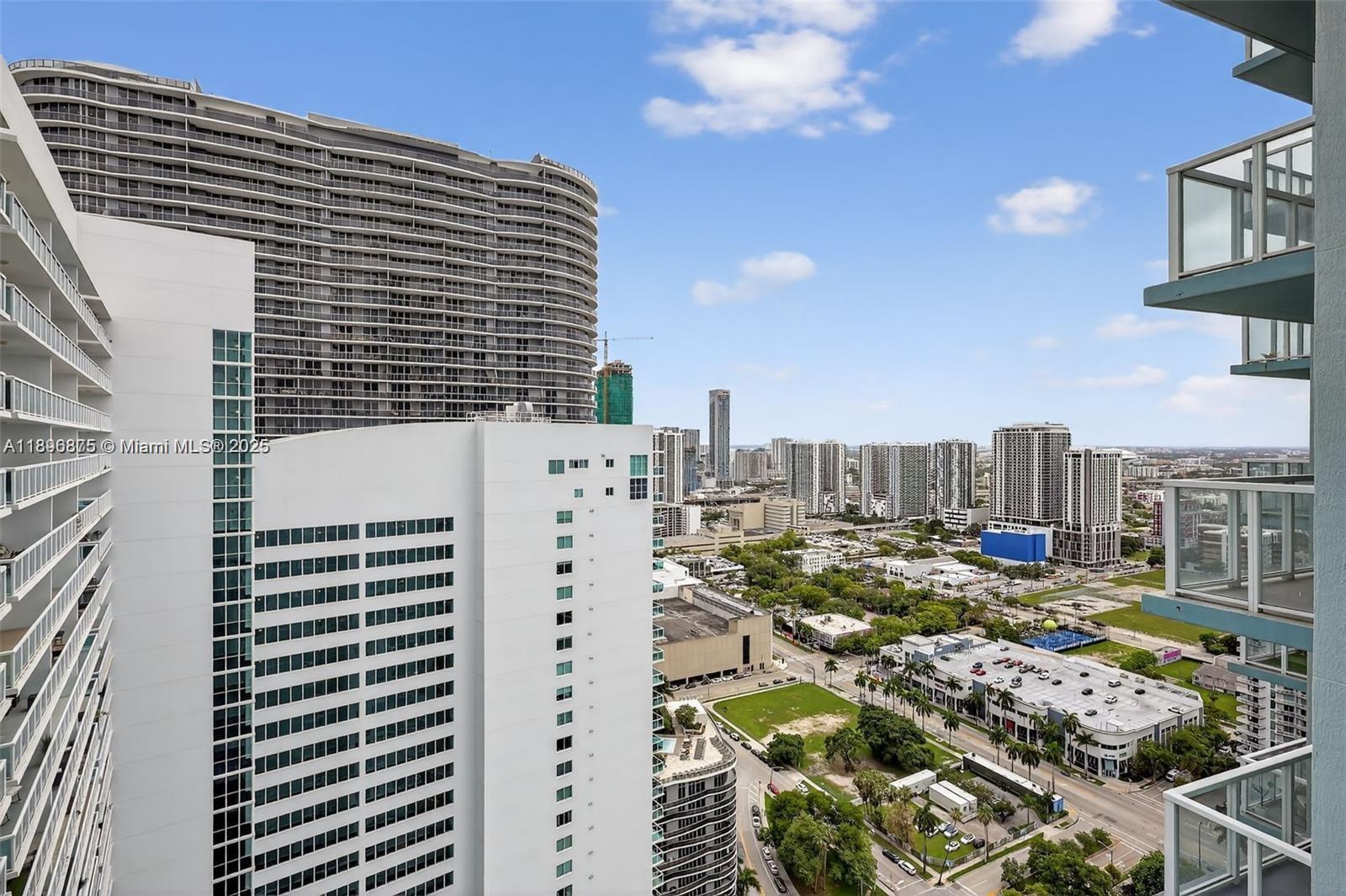 QUANTUM ON THE BAY CONDO - Residential