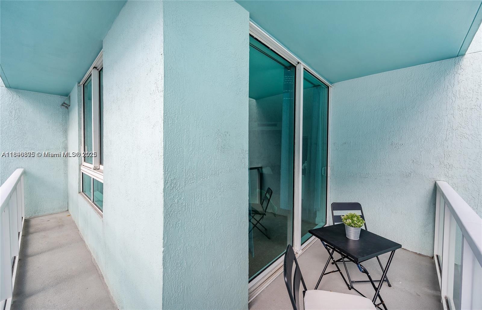 QUANTUM ON THE BAY CONDO - Residential