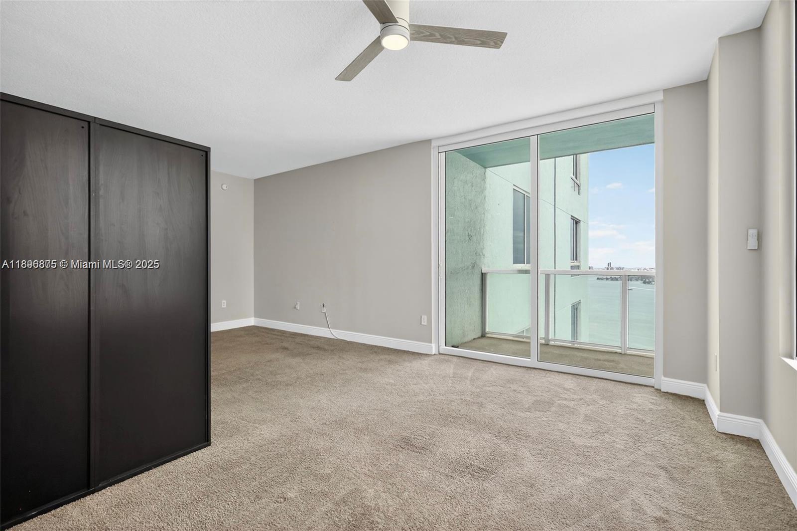 QUANTUM ON THE BAY CONDO - Residential