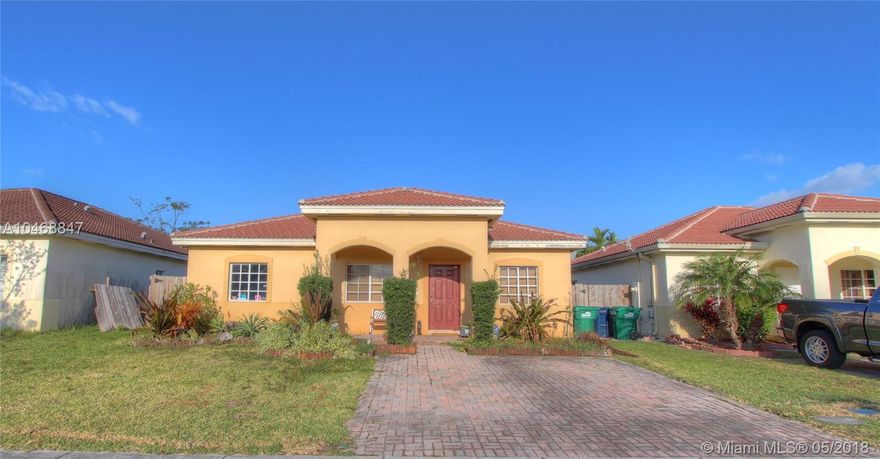 Beautiful & Cozy 1 story home with 3 Bedrooms 2 Bathrooms. Property features Awesome layout, natural lighting throughout, Open kitchen, tiled floors, Spacious back yard with open & tiled terrace, storage shed & more. Located within walking distance to Old Cutler Rd & Turnpike, close to Southland Mall, Black Point Marina and much more.