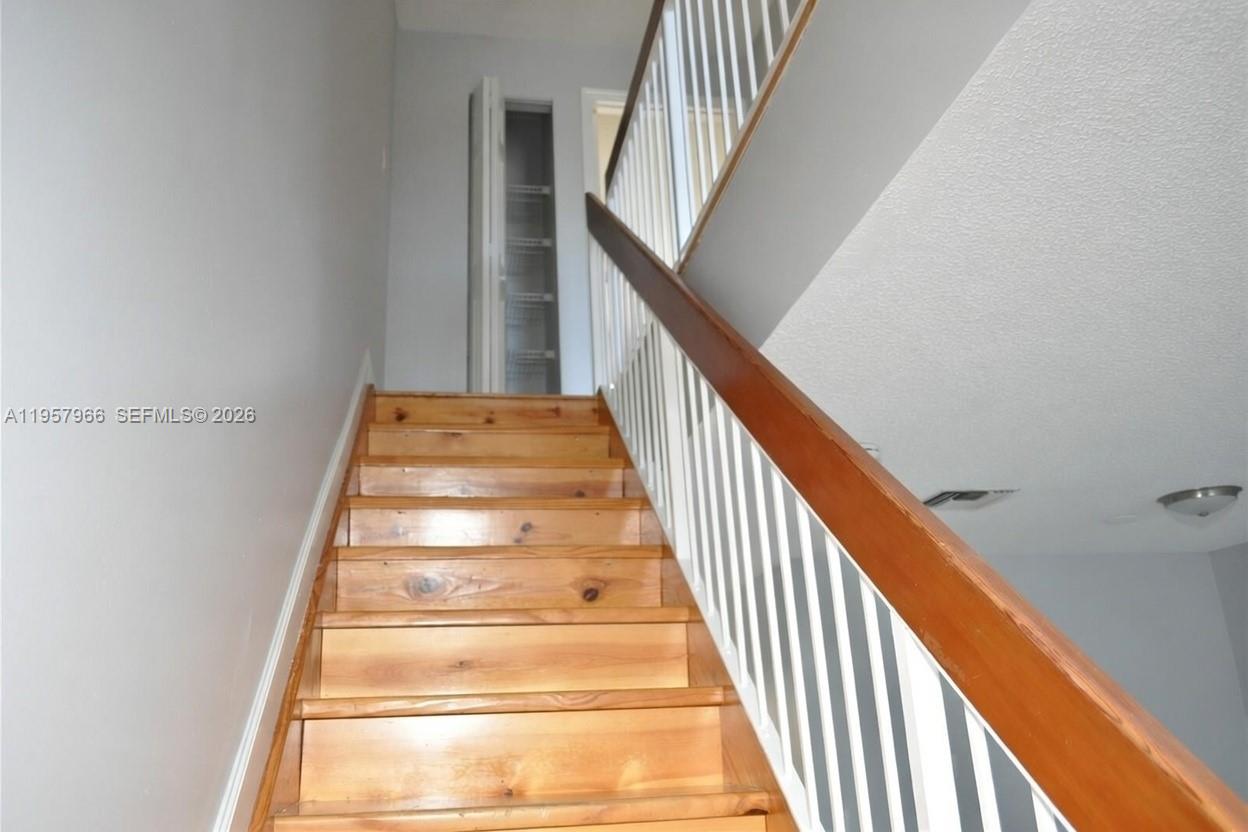 TERRA LAKE VILLAS CONDO - Residential Lease