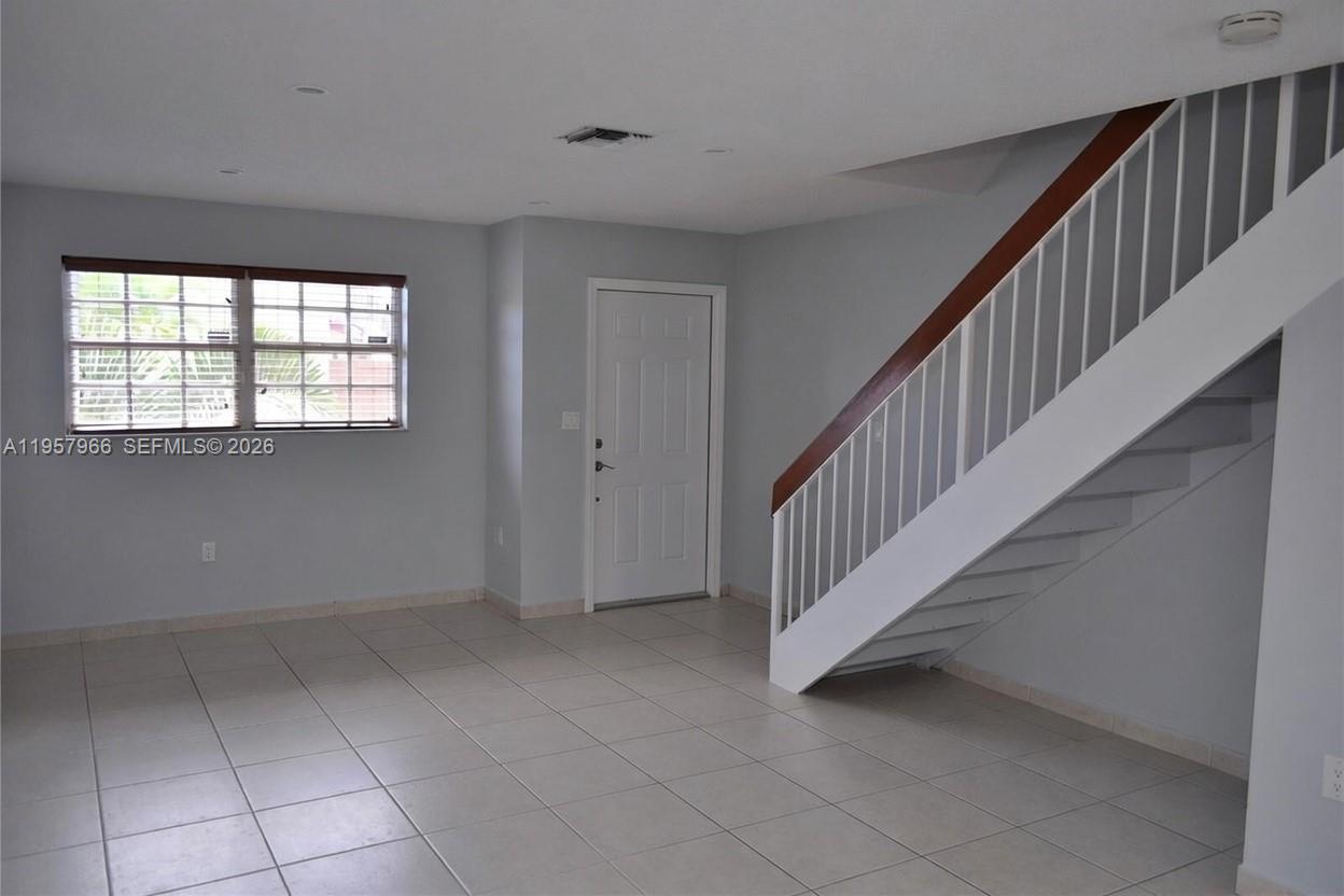 TERRA LAKE VILLAS CONDO - Residential Lease