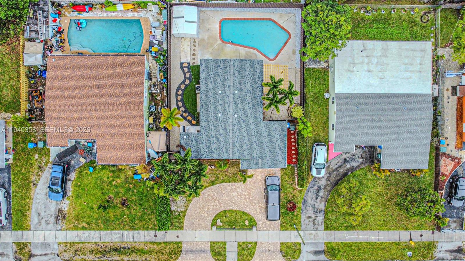 COLLIER ESTATES FIFTH ADD - Residential