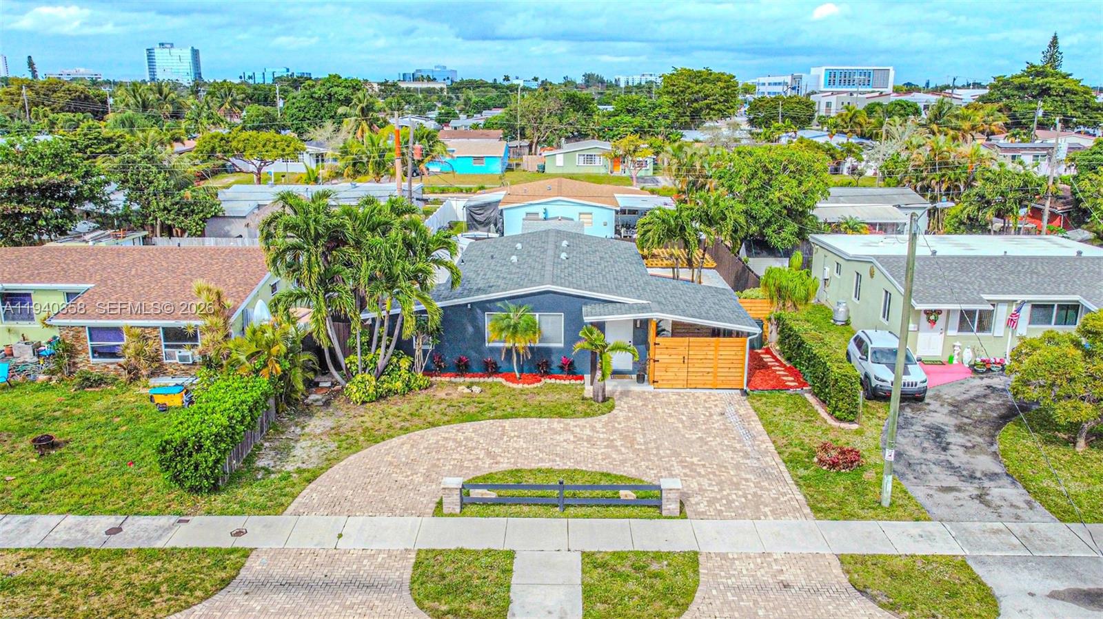 COLLIER ESTATES FIFTH ADD - Residential