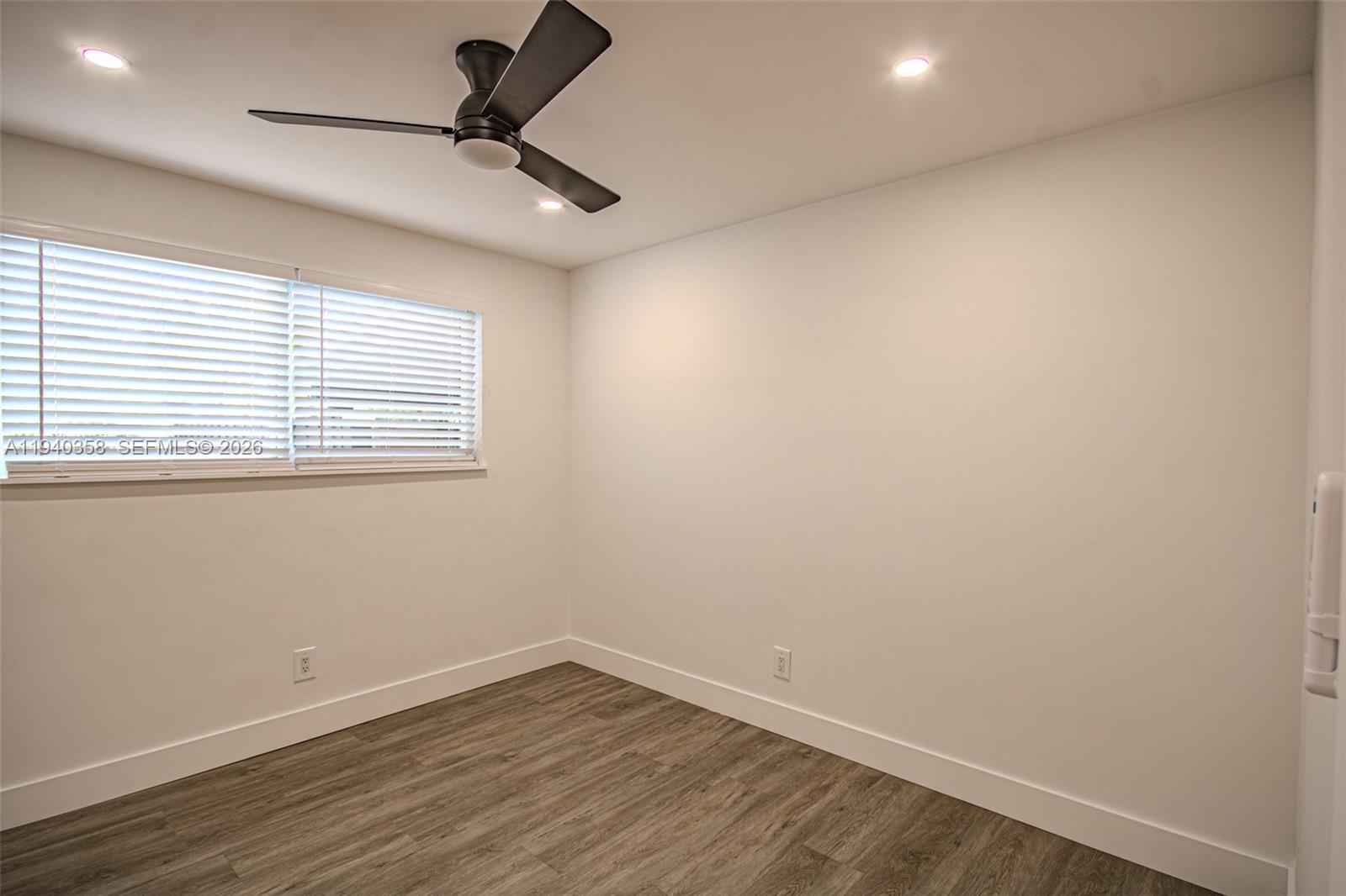 COLLIER ESTATES FIFTH ADD - Residential