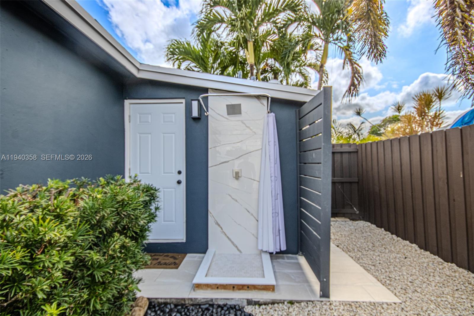 COLLIER ESTATES FIFTH ADD - Residential