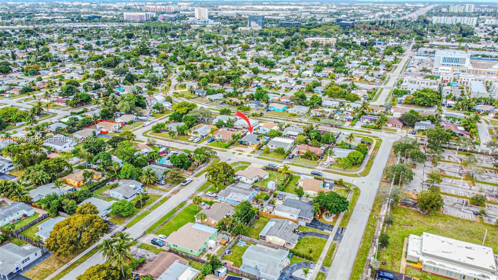 COLLIER ESTATES FIFTH ADD - Residential