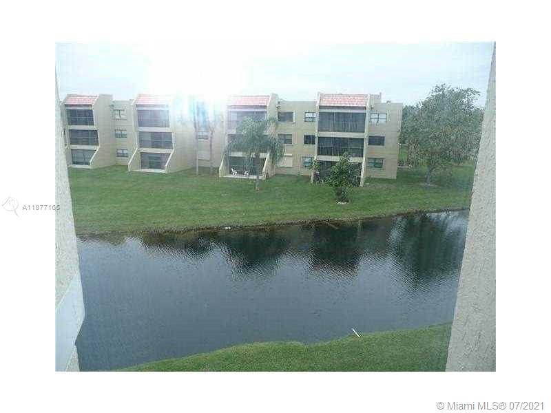 RACQUET CLUB APTS 2 AT BO - Residential Lease