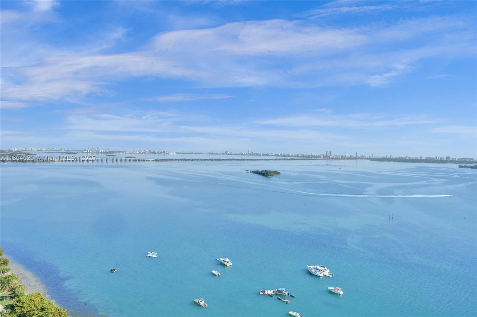 1717 N Bayshore Dr A-3533, Miami, Broward County, Florida - 2 Bedrooms  
2 Bathrooms - 
