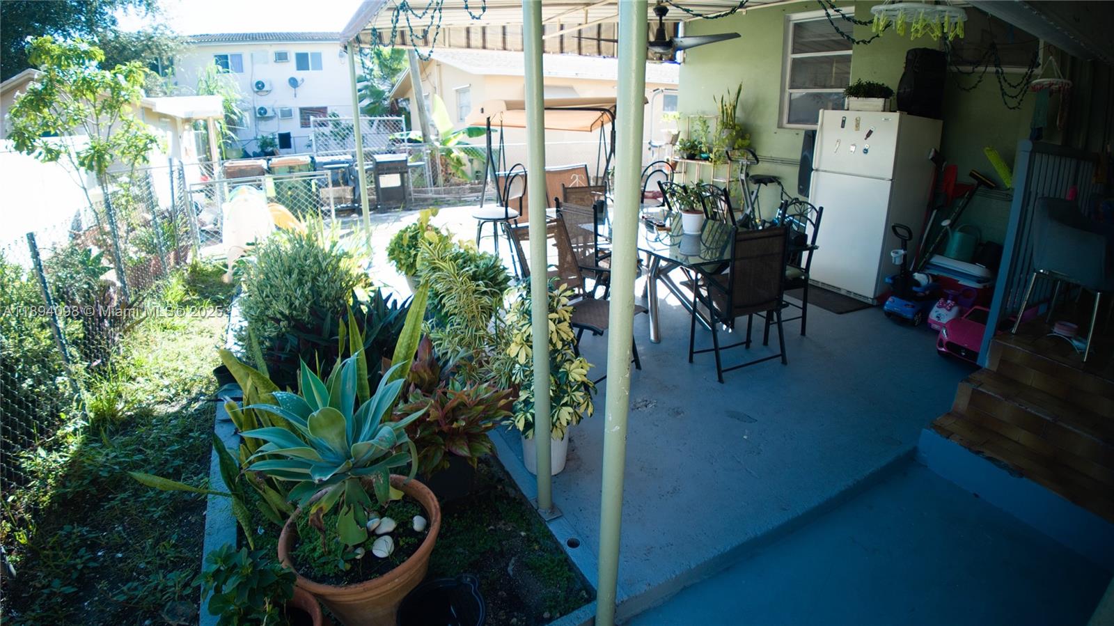 HIALEAH 12TH ADDN - Residential Income