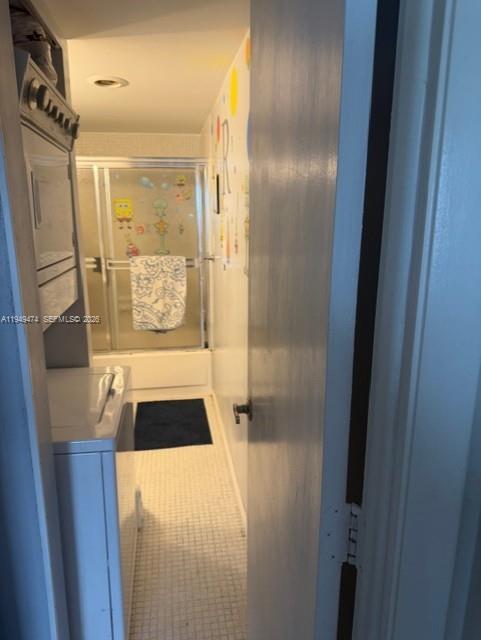 MANORS OF INVERRARY XII - Residential