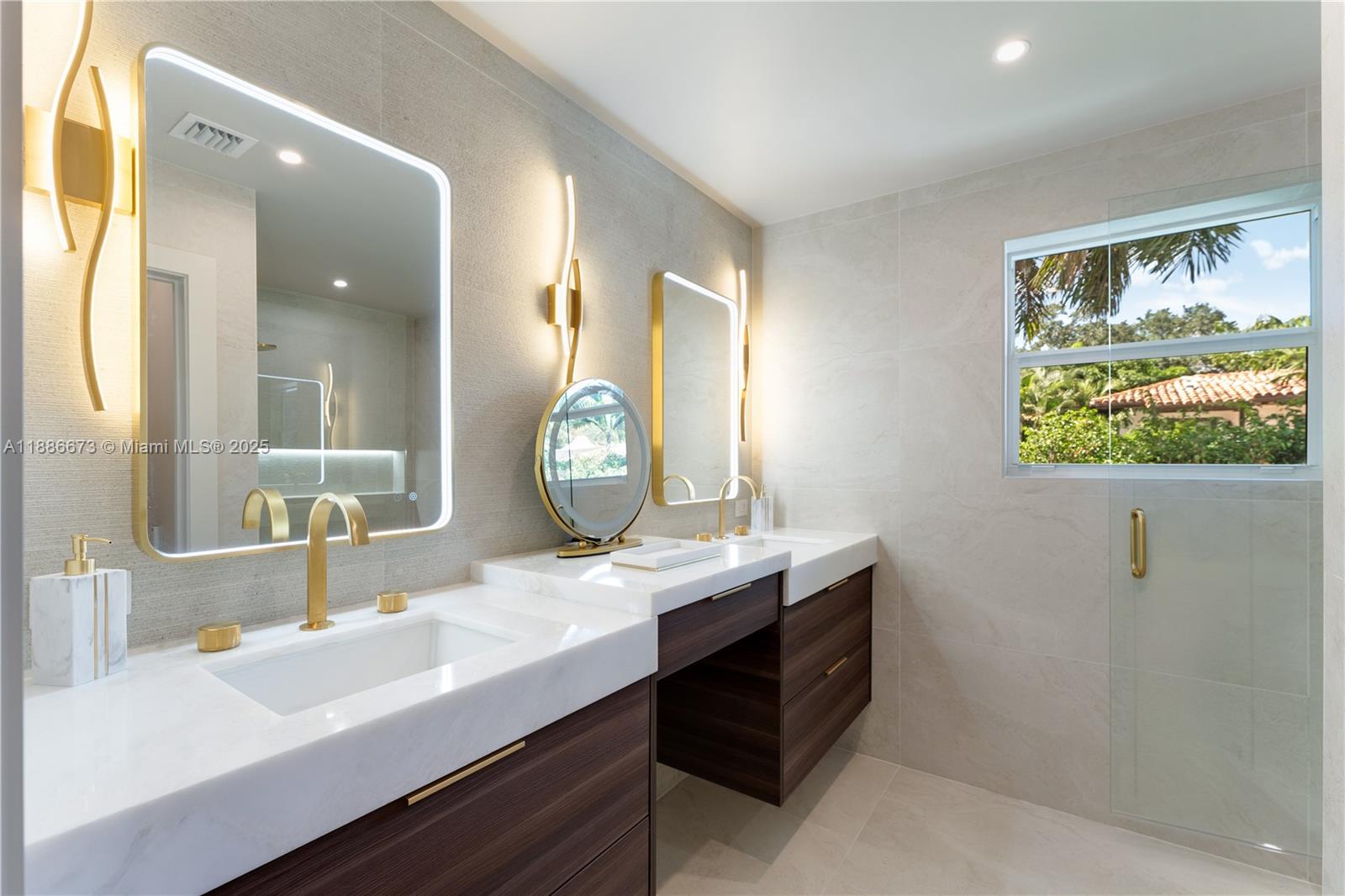 CORAL GABLES RIV SEC PT 1 - Residential