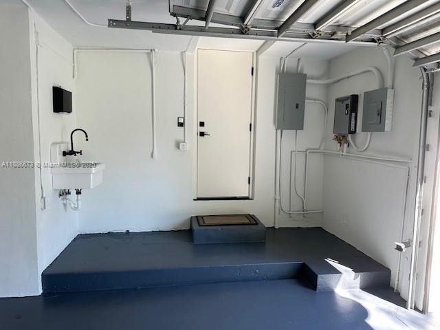 CORAL GABLES RIV SEC PT 1 - Residential