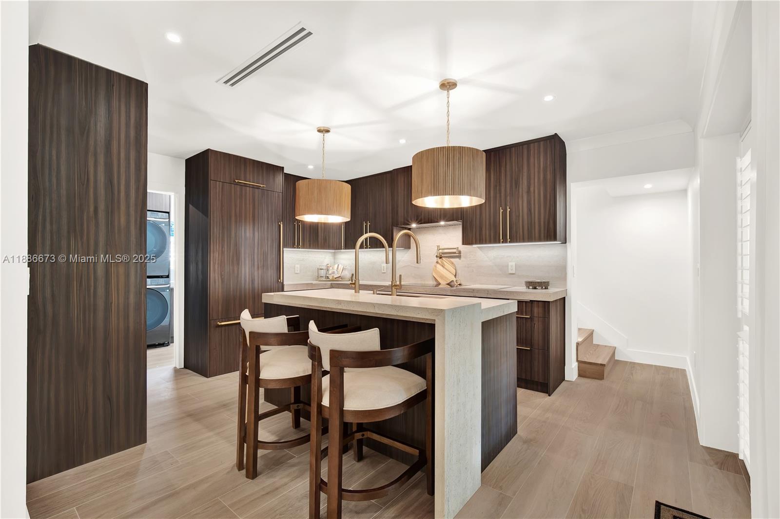 CORAL GABLES RIV SEC PT 1 - Residential