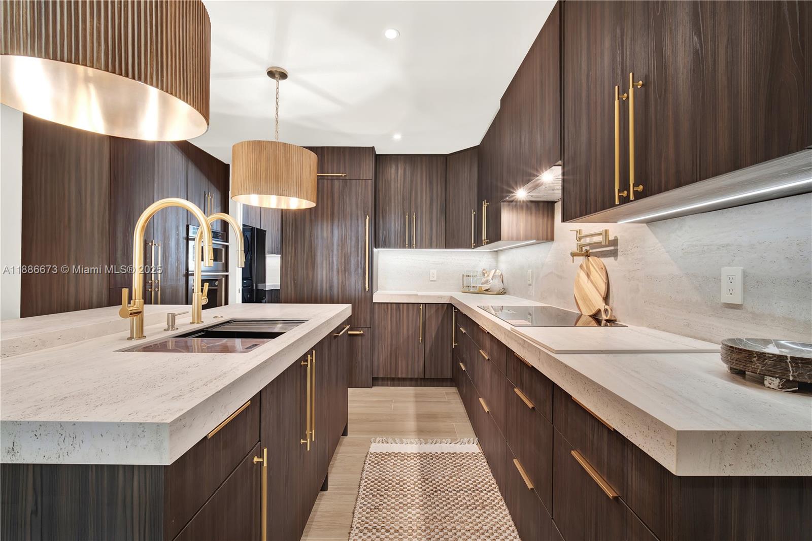 CORAL GABLES RIV SEC PT 1 - Residential