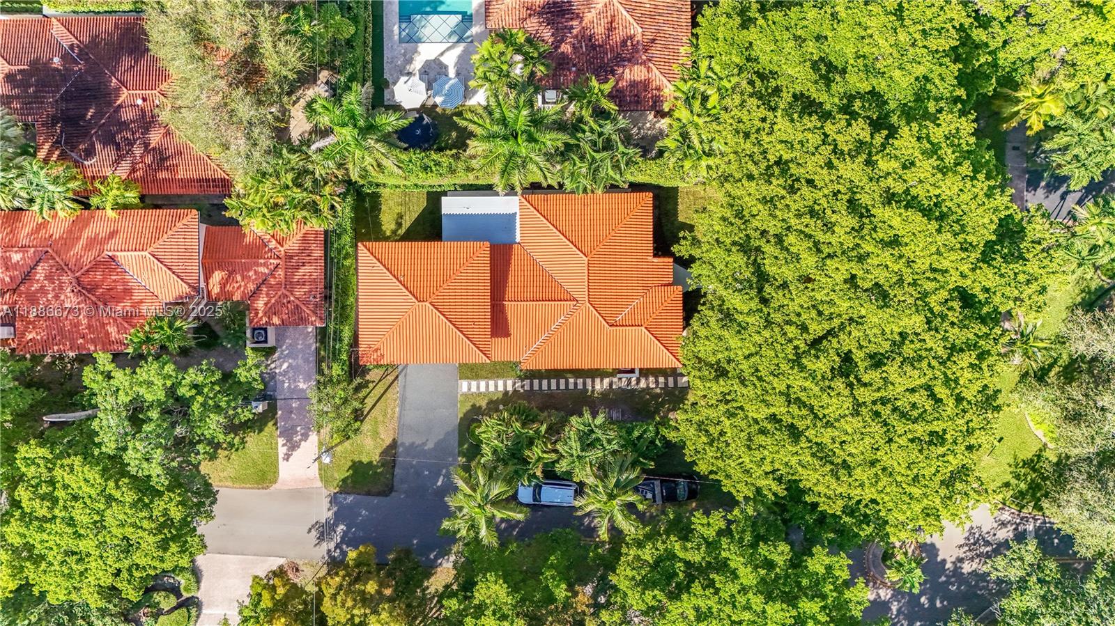 CORAL GABLES RIV SEC PT 1 - Residential