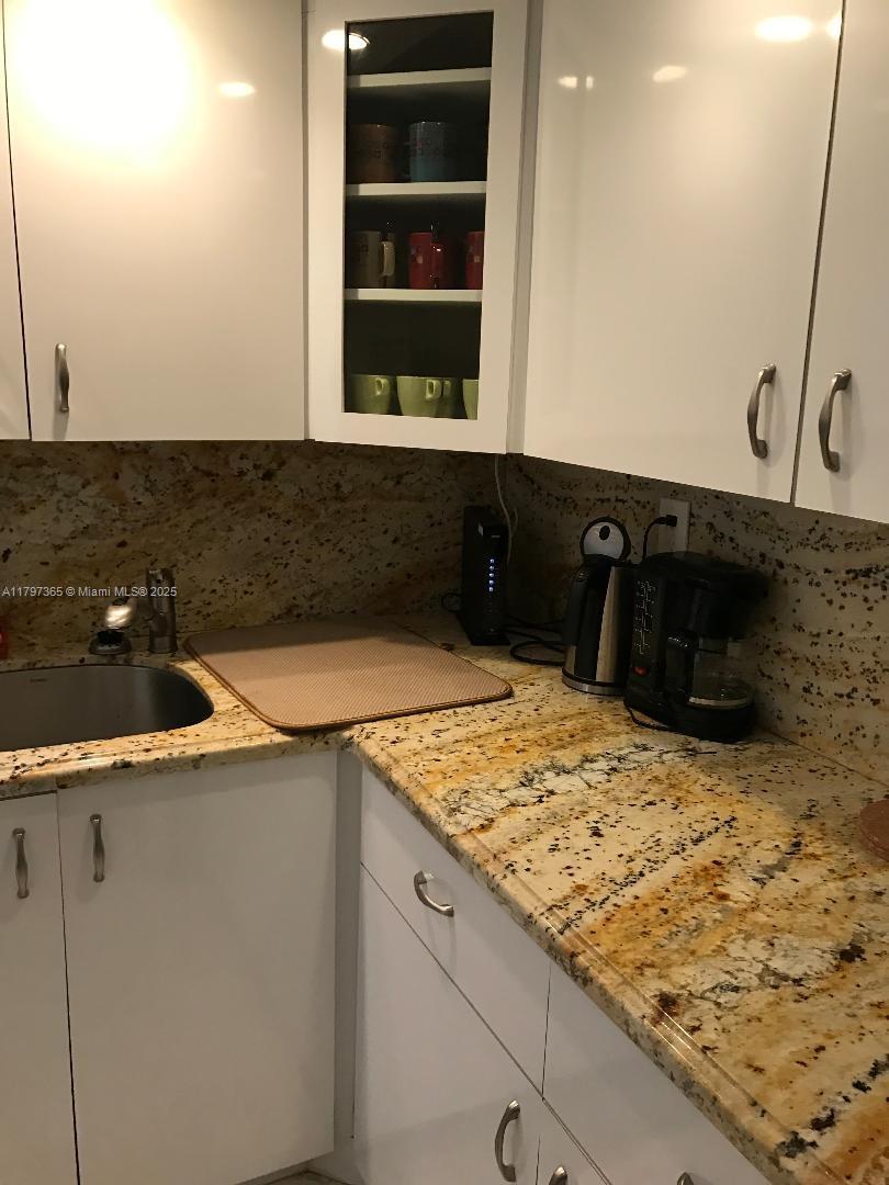 PARKER PLAZA CONDO ESTATE - Residential