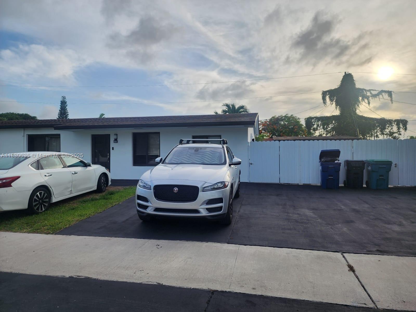 EAST DIXIE PARK 1ST ADDN - Residential