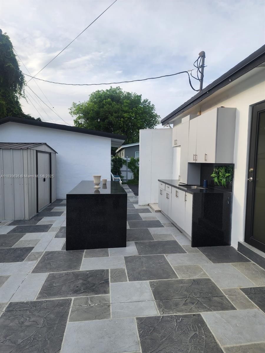 EAST DIXIE PARK 1ST ADDN - Residential