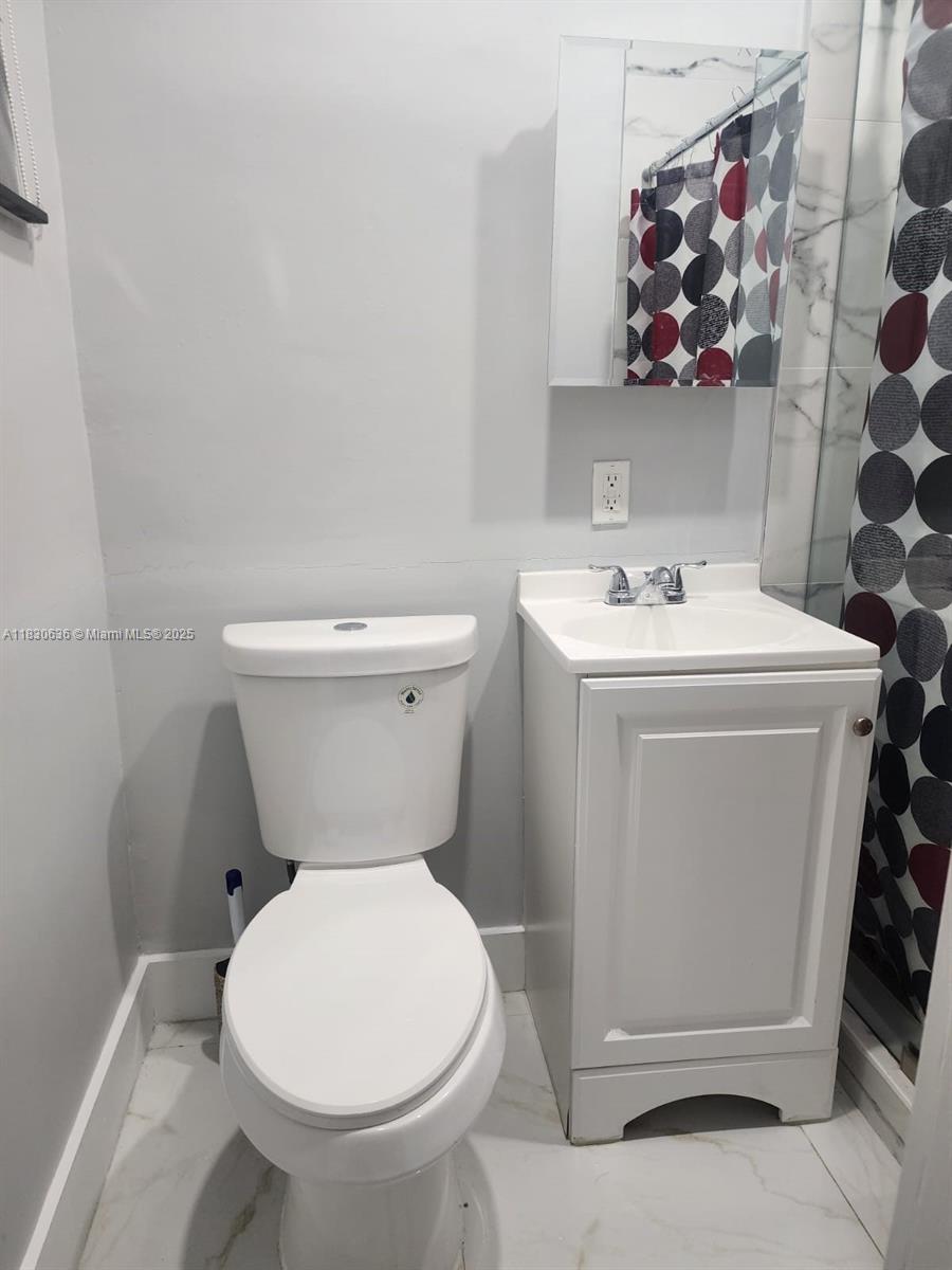 EAST DIXIE PARK 1ST ADDN - Residential