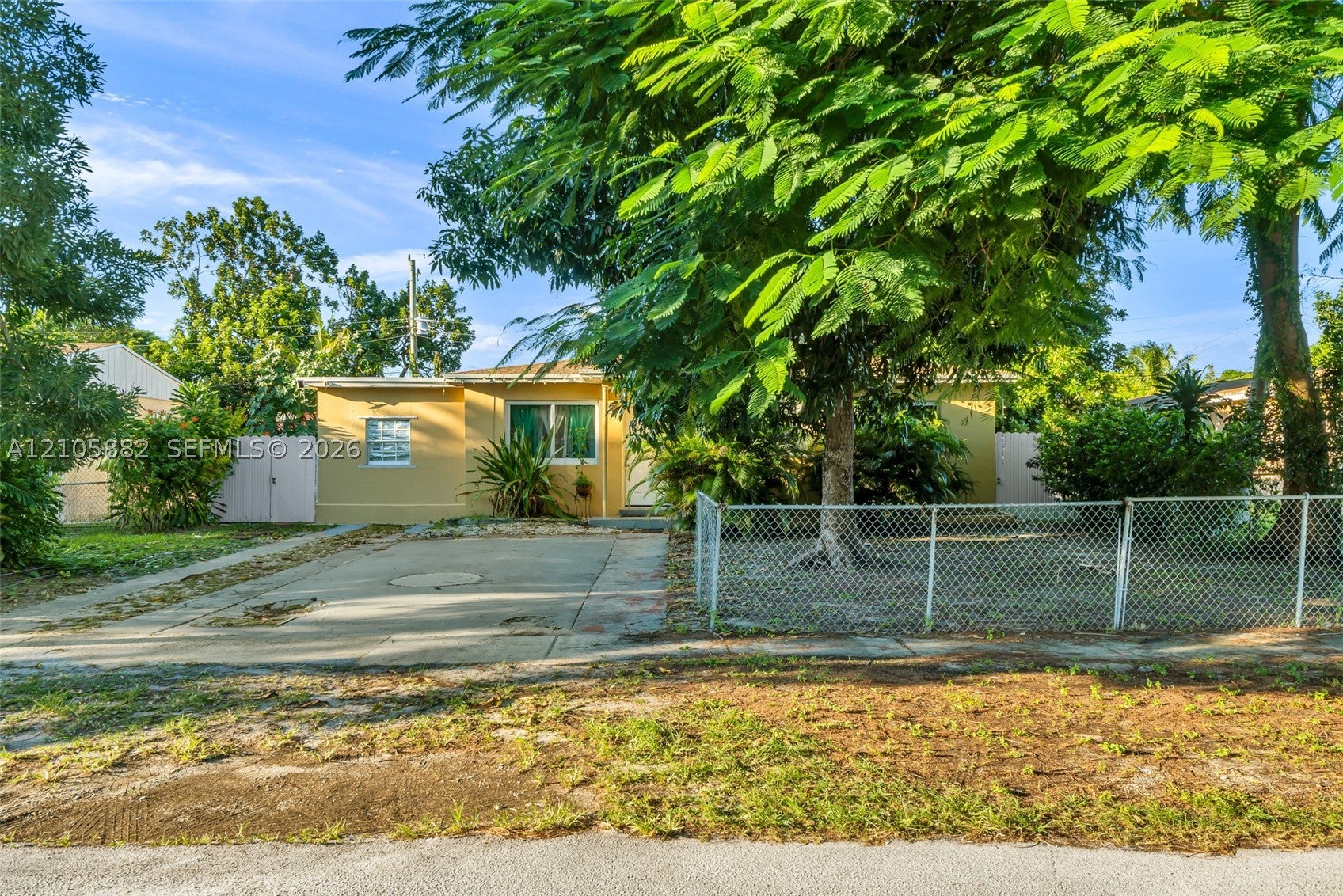 1431 NE 156th Ter