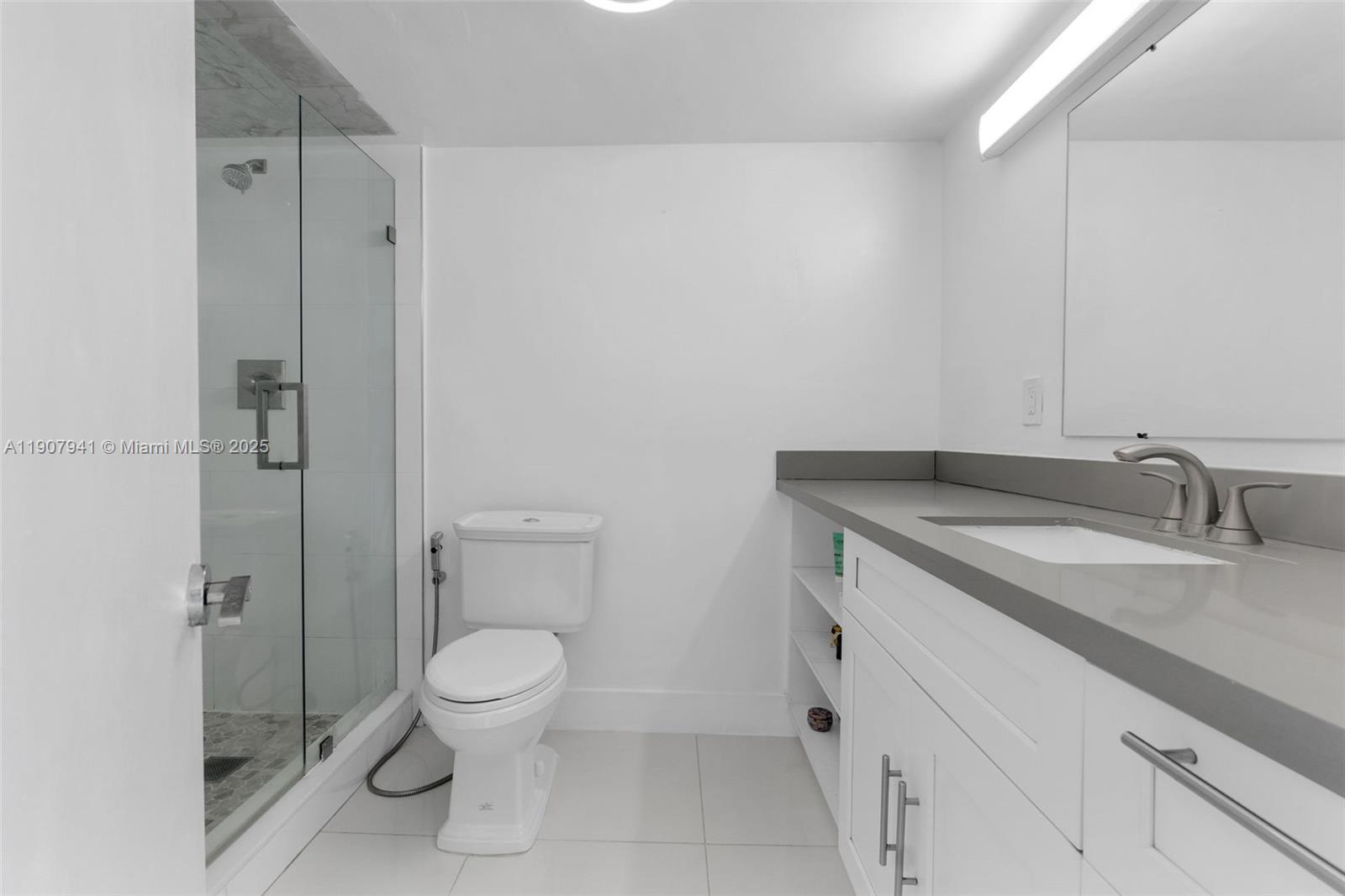 JADE WINDS GROUP BAMBOO G - Residential Lease