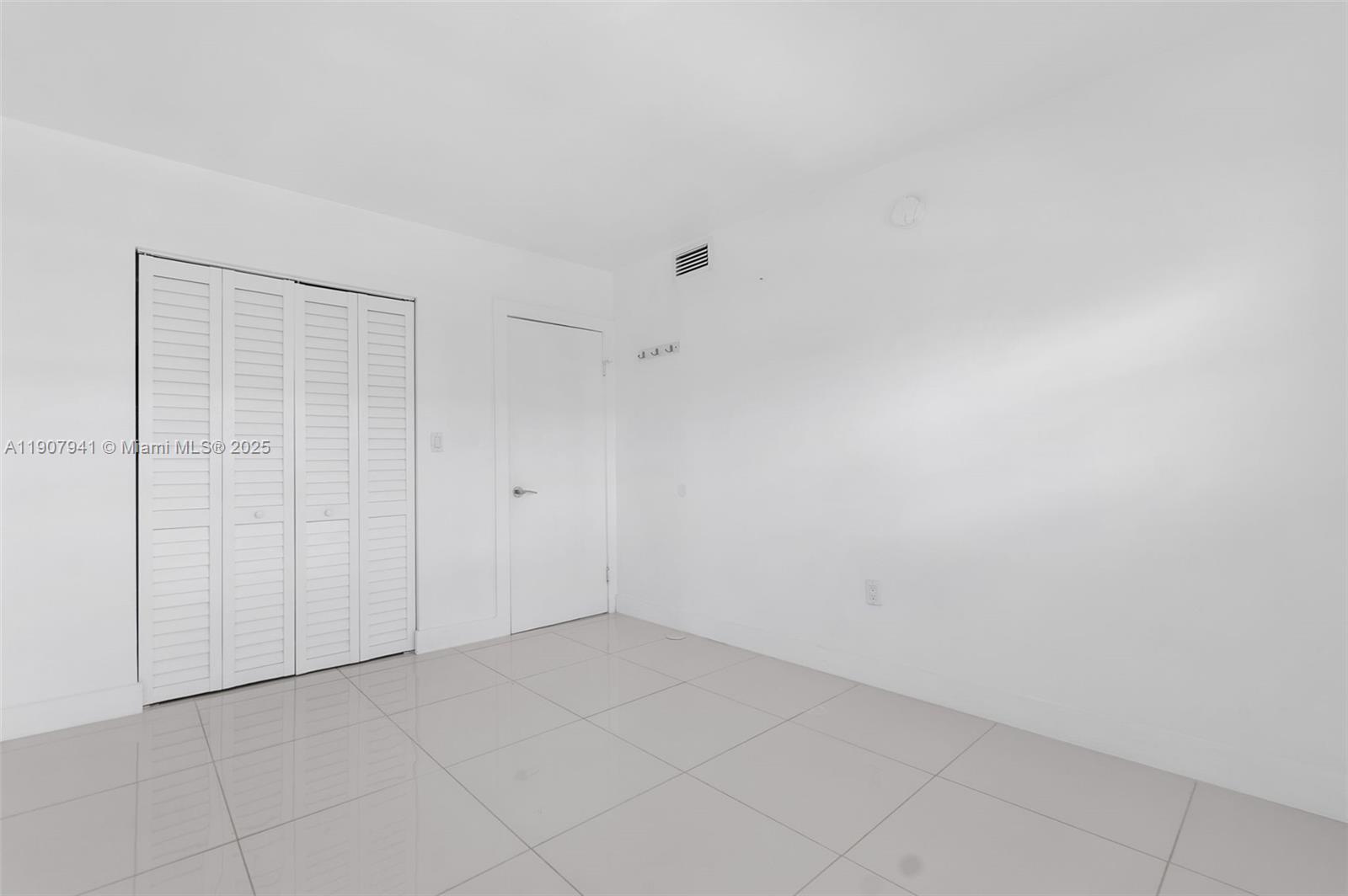 JADE WINDS GROUP BAMBOO G - Residential Lease